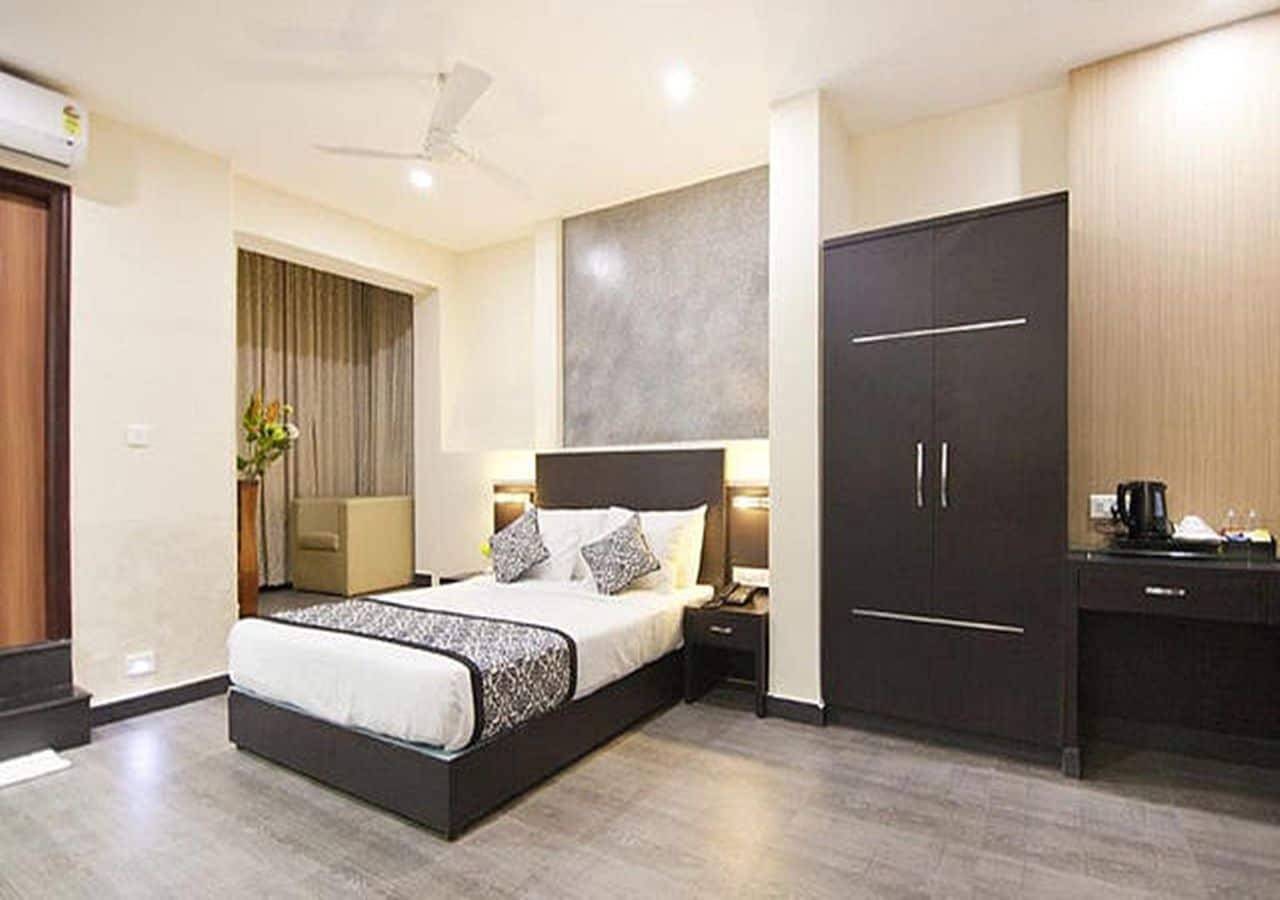 Comfy Luxury Hotel Bangalore Extérieur photo