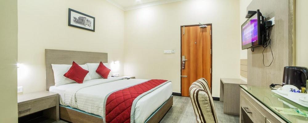 Comfy Luxury Hotel Bangalore Extérieur photo