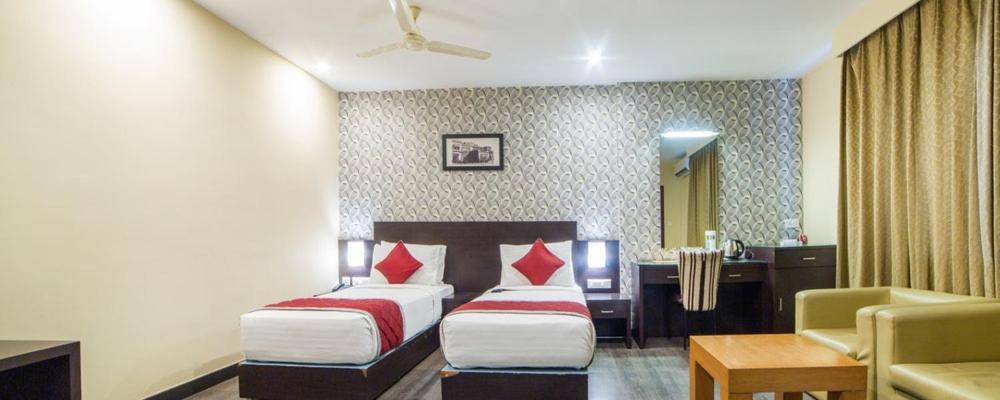 Comfy Luxury Hotel Bangalore Extérieur photo